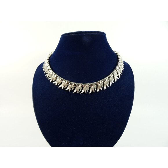 Coro Vintage Necklace Silvertone Choker Statement 15in Fringe Pattern - Picture 6 of 10